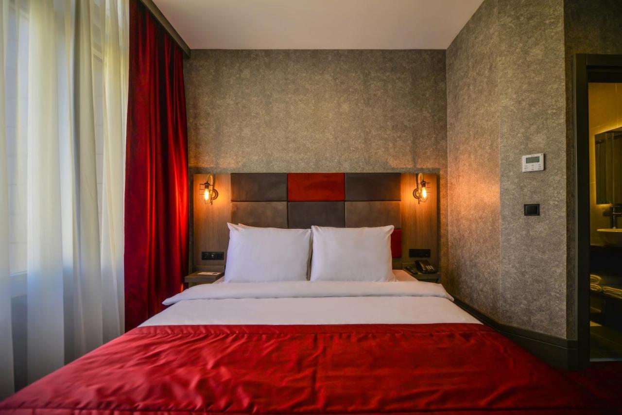 A11 Hotel Atasehir อิสตันบูล ภายนอก รูปภาพ