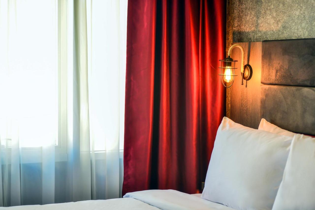 A11 Hotel Atasehir อิสตันบูล ภายนอก รูปภาพ